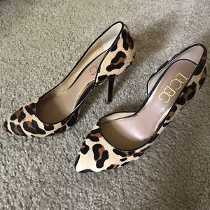 Dors’ay leopard print pumps